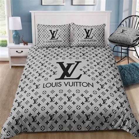 Louis Vuitton bedding online